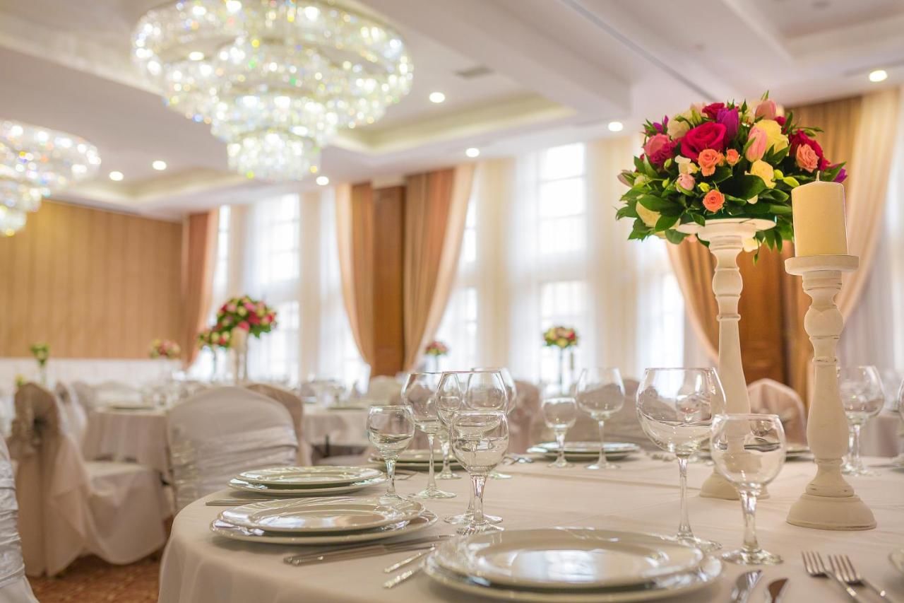 Отель Ramada by Wyndham Almaty Алматы-28