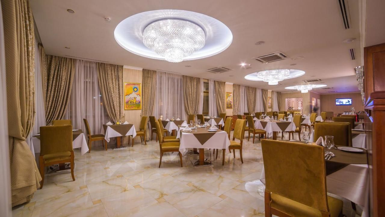 Отель Ramada by Wyndham Almaty Алматы-32