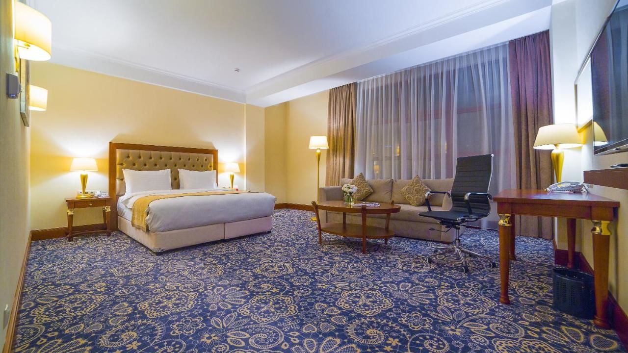 Отель Ramada by Wyndham Almaty Алматы-10