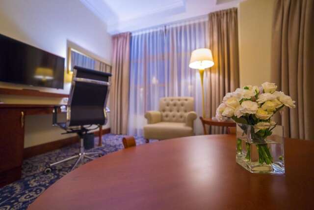 Отель Ramada by Wyndham Almaty Алматы-60