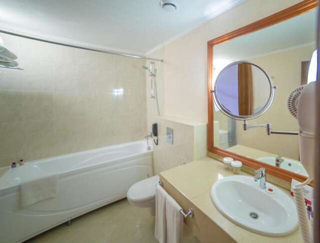 Отель Ramada by Wyndham Almaty Алматы-62